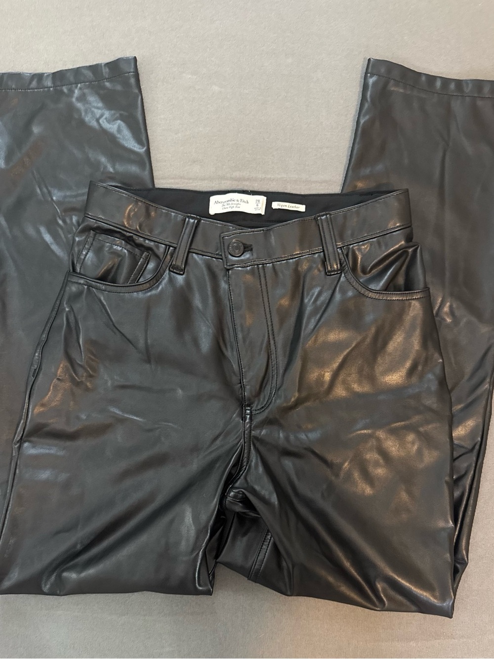 Abercrombie & Fitch Women's The 90's Straight Pants Ultra High Rise Leather Pant